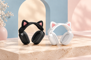 Black and white cat ear clips together